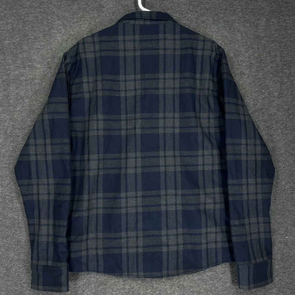 Vuori Range Shirt Jacket Mens L Blue Gray Plaid Flannel Fleece Lined Snap button